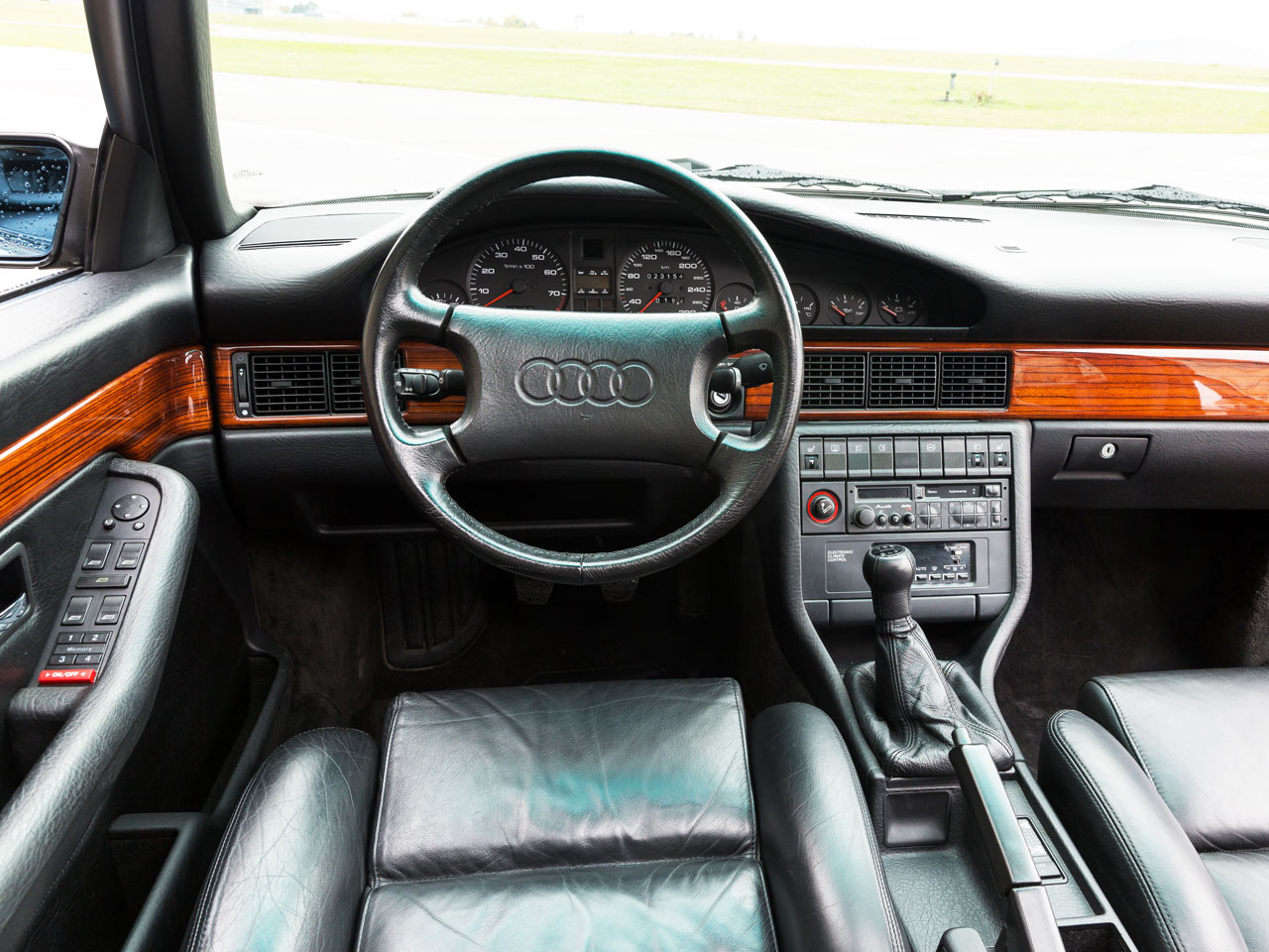 Audi 200 Avant 200 Turbo Quattro Wagon, 165hp (Manual)